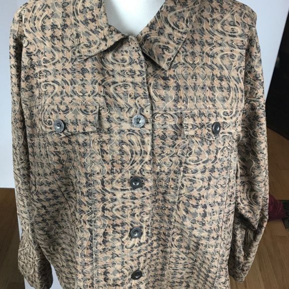 Long Sleeve Paisley Button Up Top 2x - Picture 3 of 12